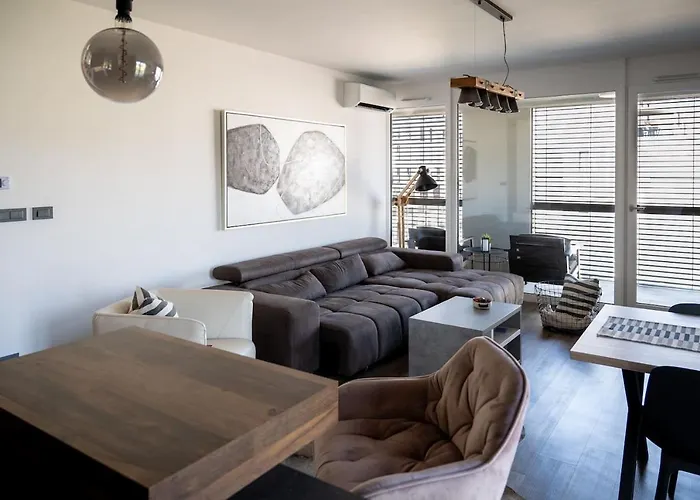 Unique In דירה לובליאנה